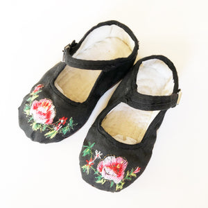 Vintage Cheongsam Little Embroidered shoes size 2-3