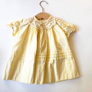 Sweet Vintage Baby Dress with Ruffle Lace size 6-12 months