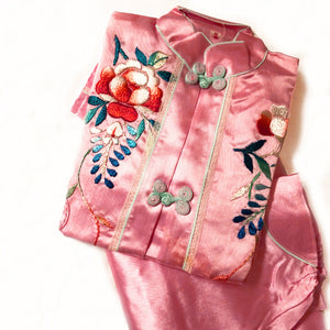 The Prettiest Cheongsam Vintage Embroidered Pajamas size 4-5