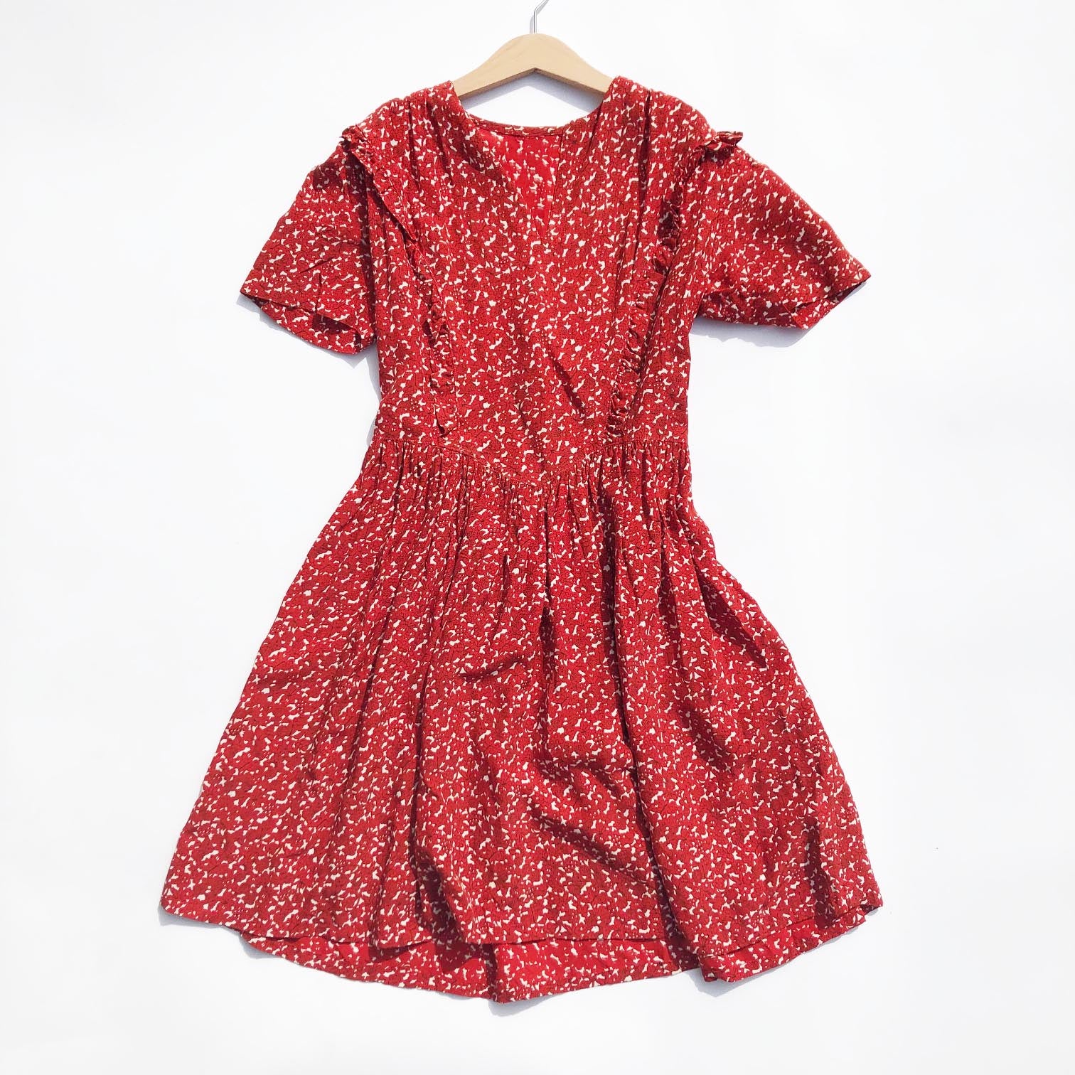 Stunning 1940's Rayon Print dress size 10-12