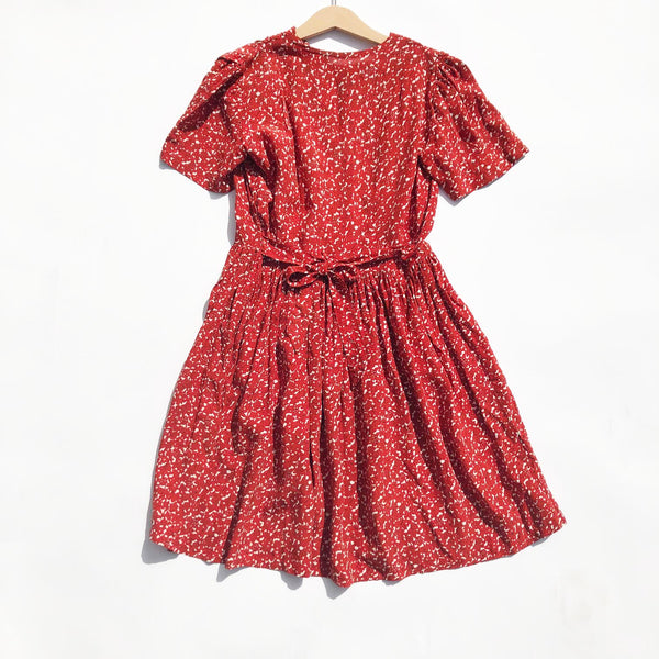 Stunning 1940's Rayon Print dress size 10-12