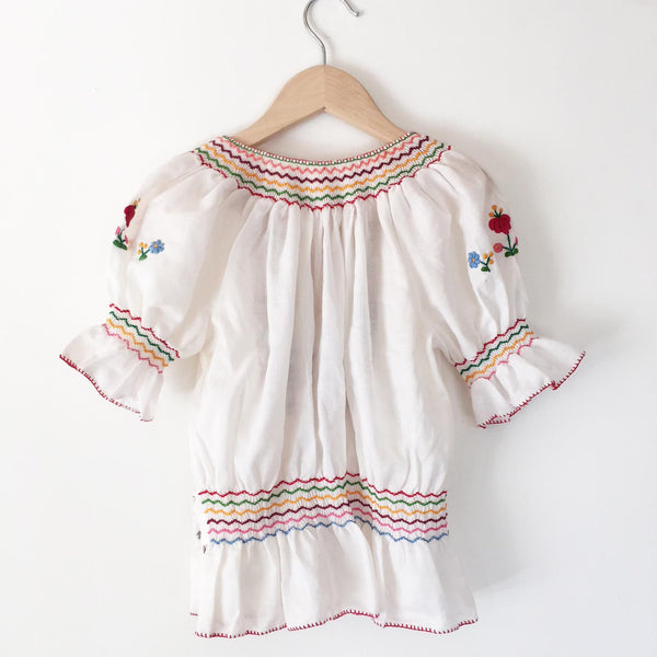 Hungarian embroidered peasant blouse size 6-8