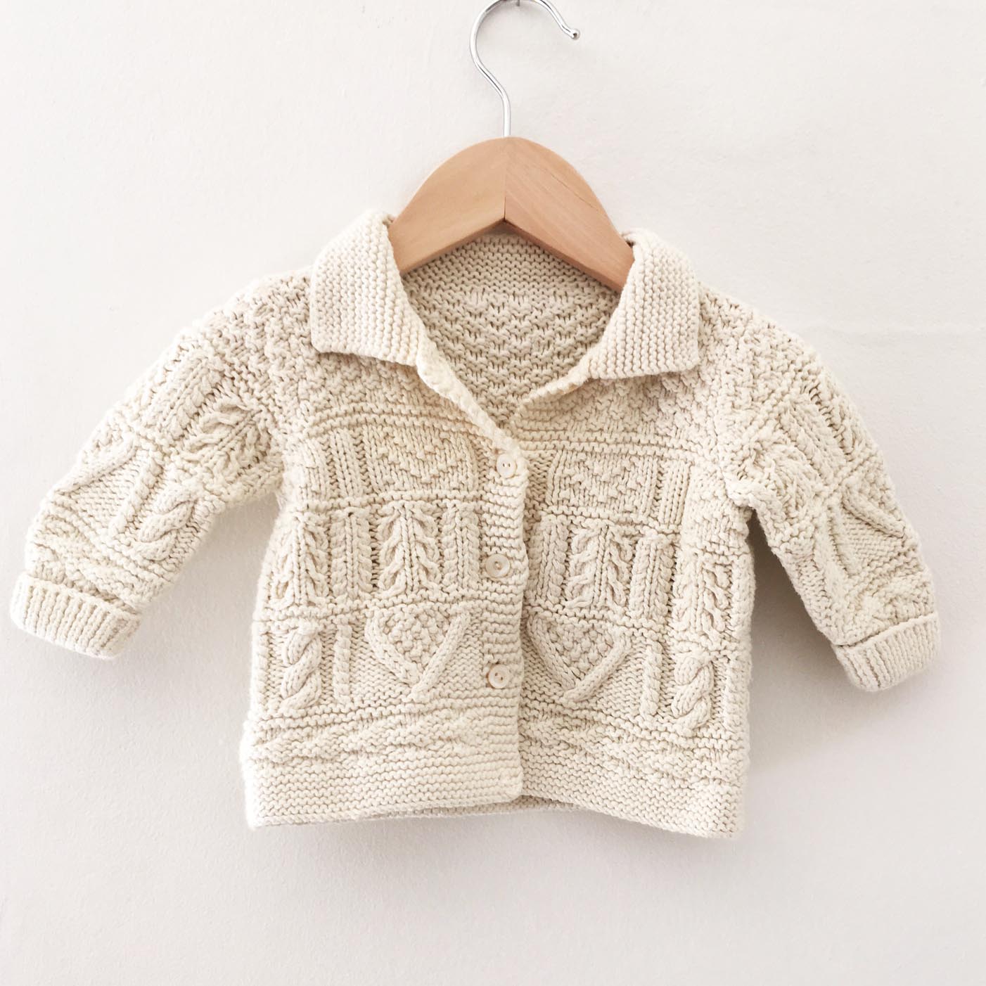 Baby cable hand knit cardigan size 6-12 months