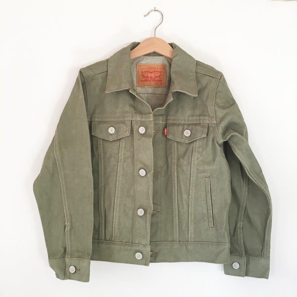 Levis sage green jacket size 12-14