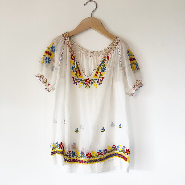 Vintage Embroidered Hungarian Blouse size 10-12