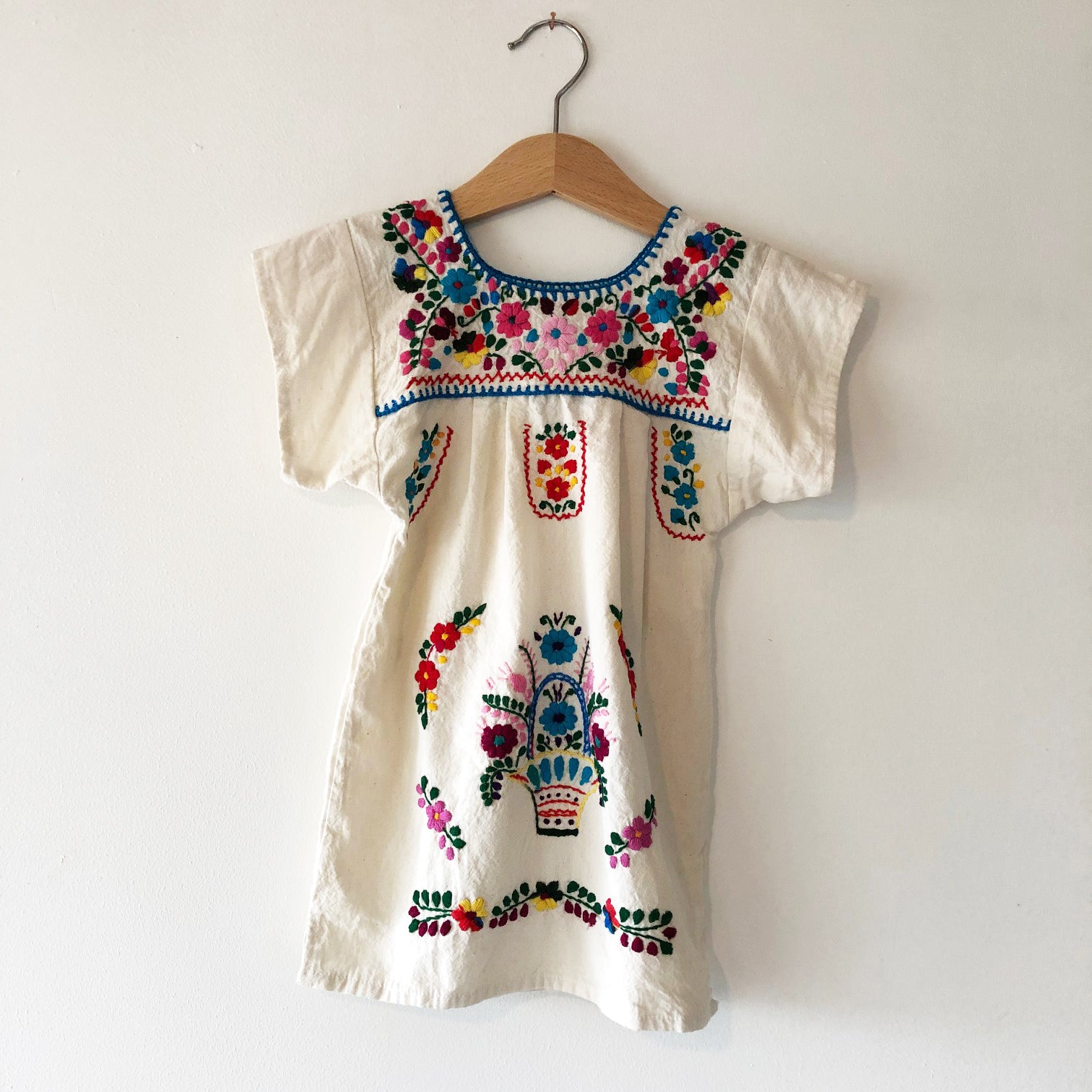 Oaxacan Embroidered peasant Dress size 2-3