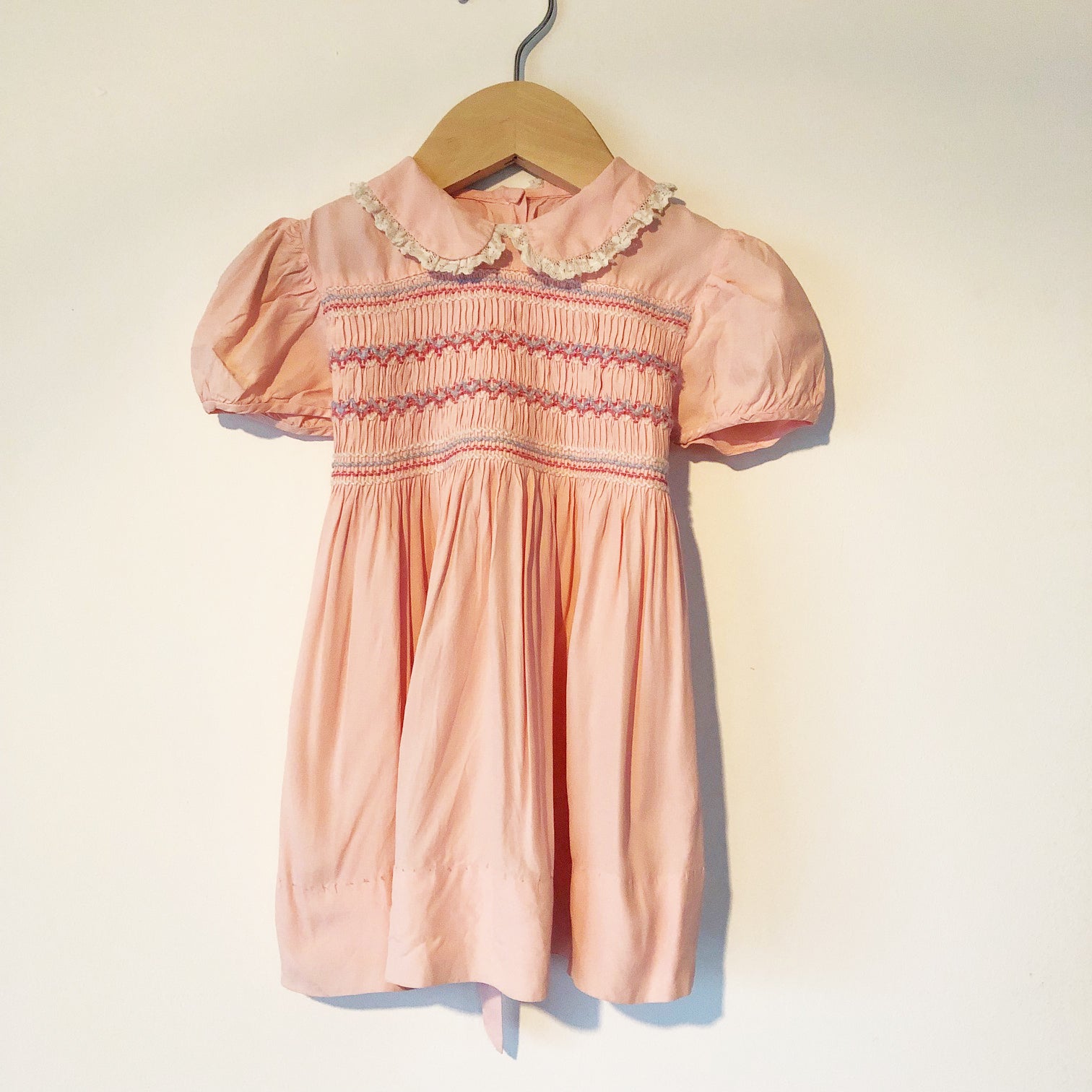 Baby Pink Smocked dress size 12-18 months