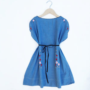 Vintage 40's Dress with Embroidered Roses Size 4-5
