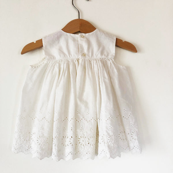 Broderie Anglais Baby Dress size 6-12 months.
