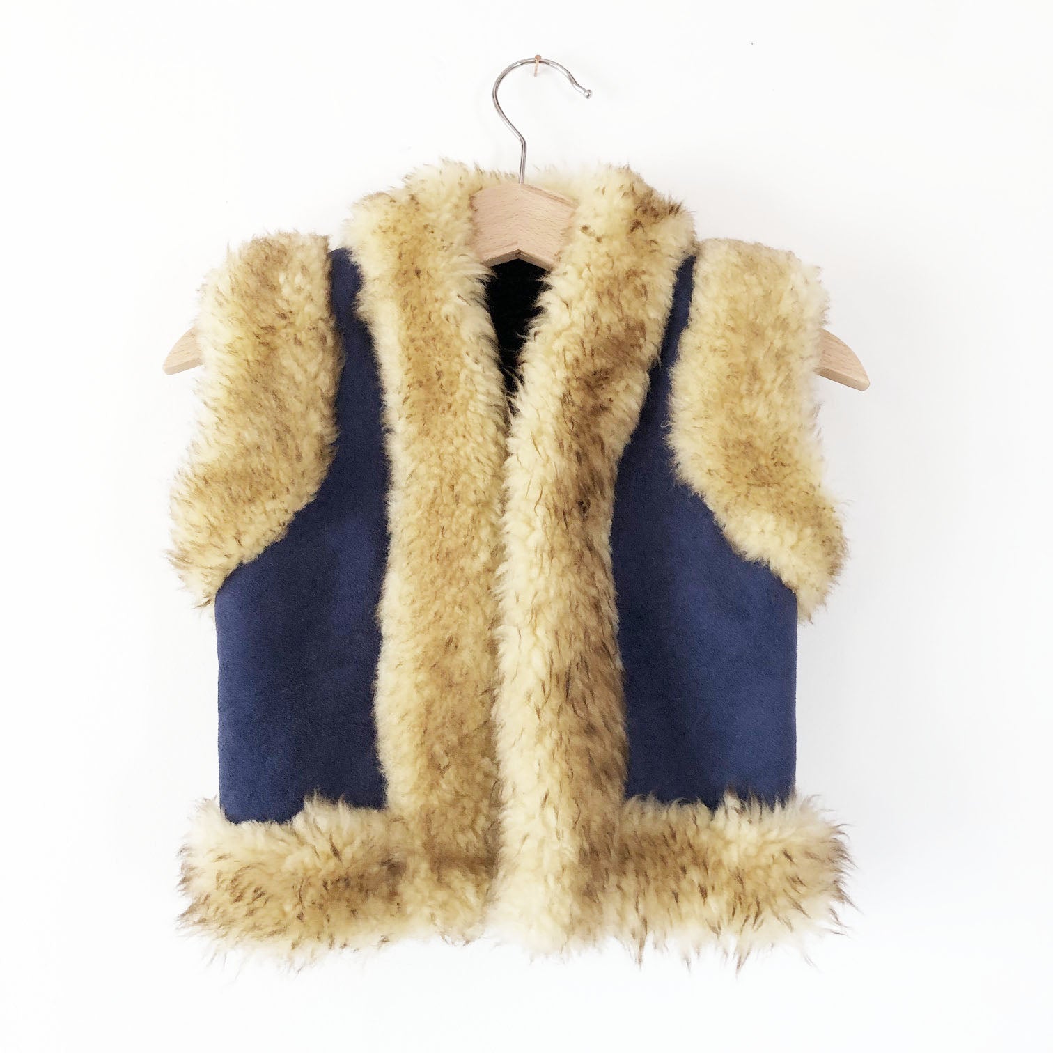 Shearling Vest with fur trim size 2-3